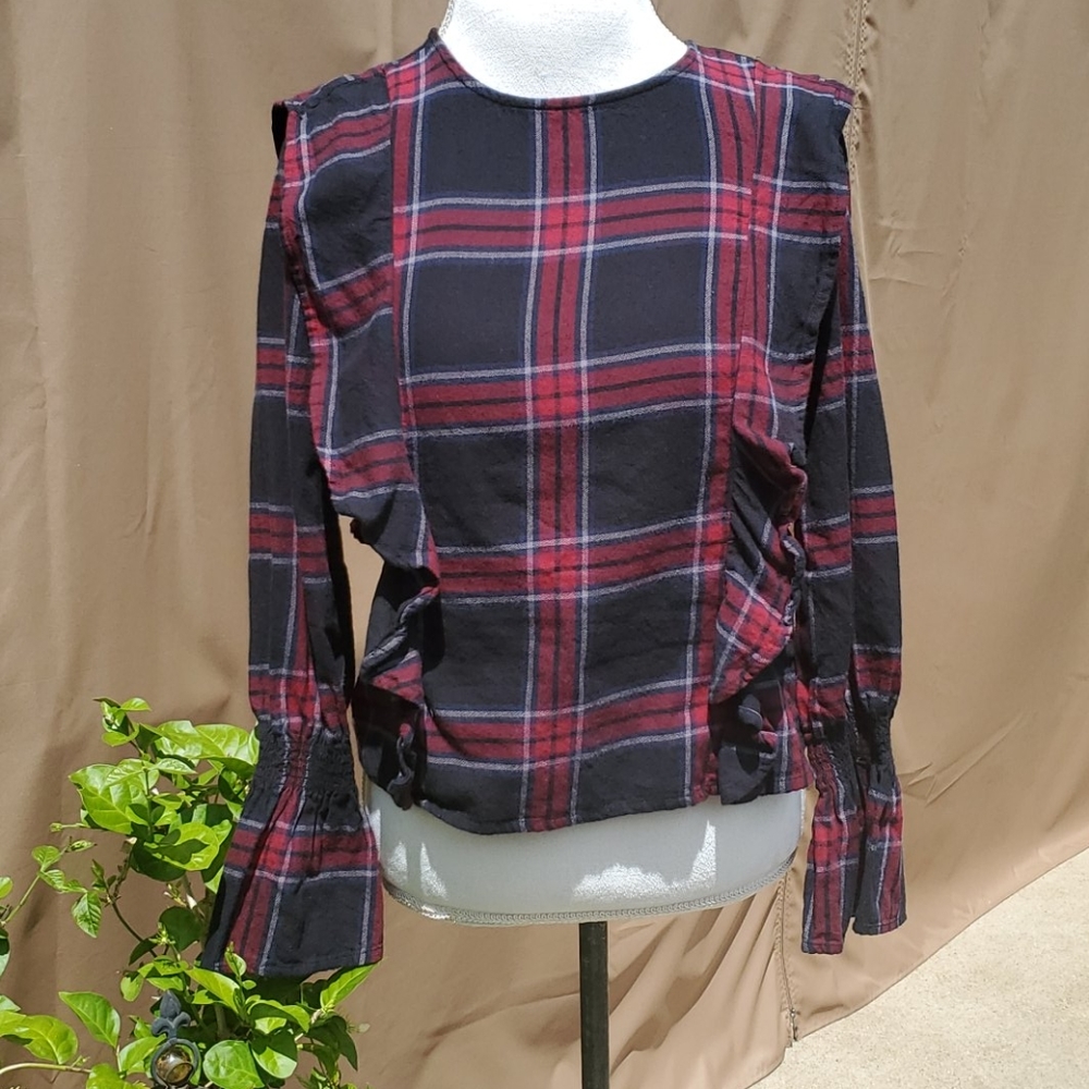 Beach Lunch Lounge plaid ruffled bell sleeve top in size Small
